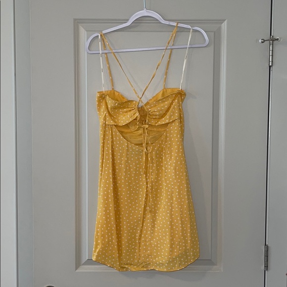 Yellow dotted sun dress - Picture 4 of 6